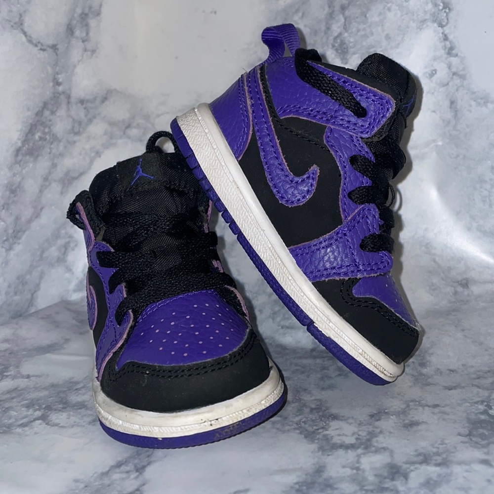 Retro Jordan Ones Infant Size 4